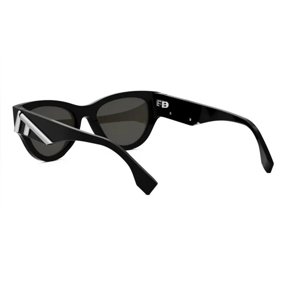 FENDI FIRST CAT-EYE SUNGLASSES SHINY BLACK $460 NWT - Picture 7 of 9